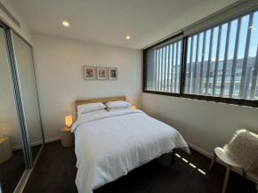 Chic Apartment Gladesville, Sydney